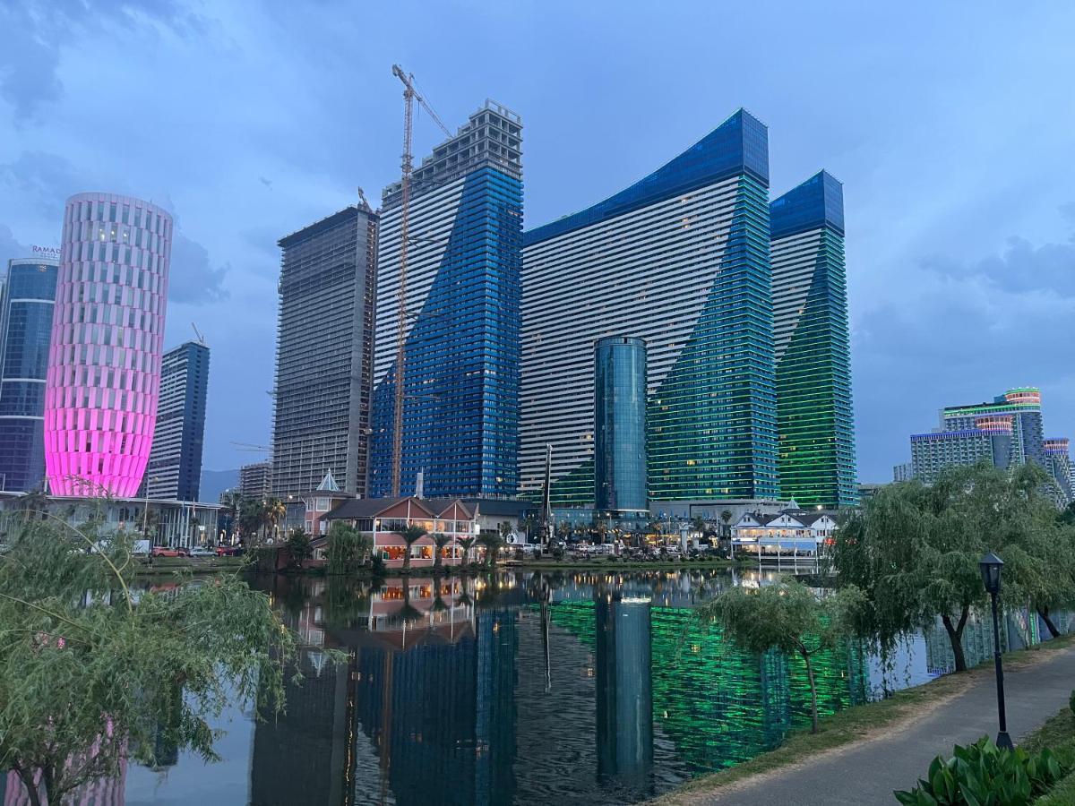 1-Bedroom Studio Apartment In Orbi City - Side Seaview บาทูมิ ภายนอก รูปภาพ