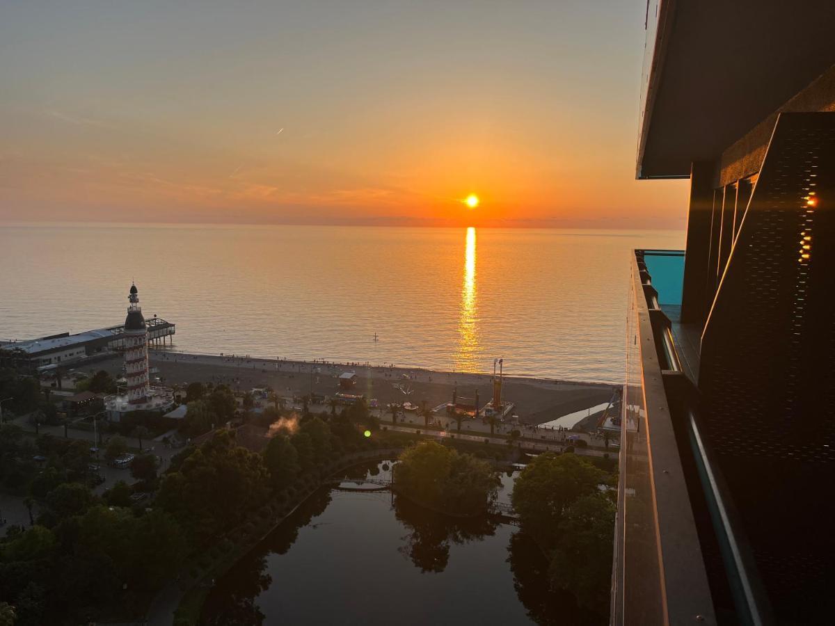 1-Bedroom Studio Apartment In Orbi City - Side Seaview บาทูมิ ภายนอก รูปภาพ